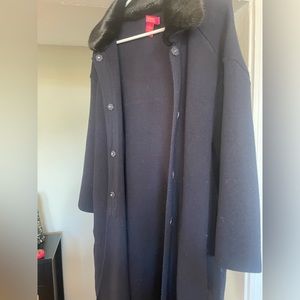 Navy knit coat with faux fur collar